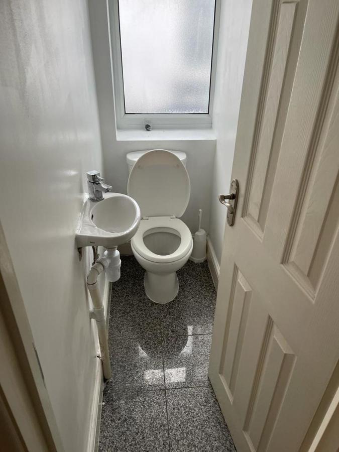 Rahal Hotel London Bagian luar foto